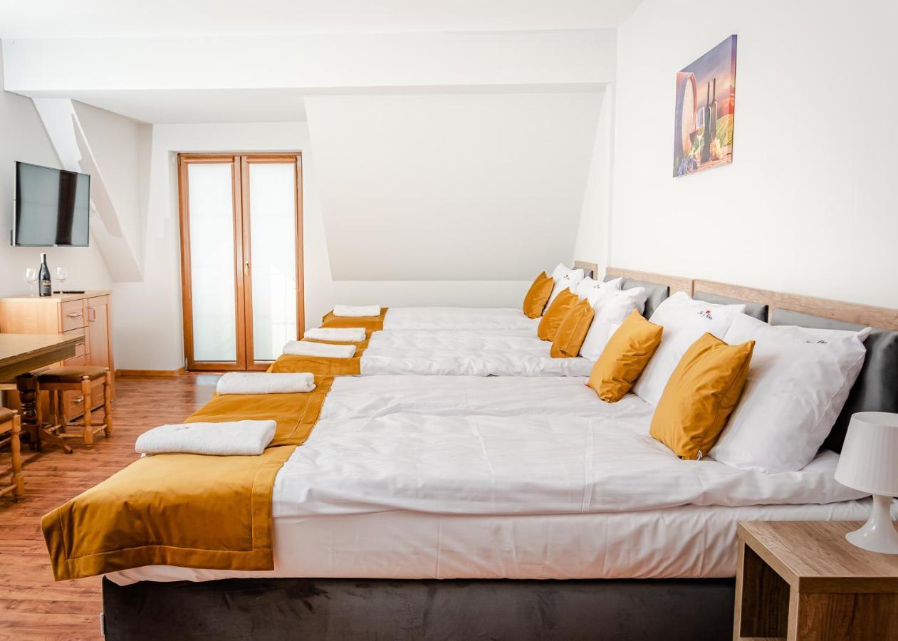 Sun & Wine Hotel Pobierowo Eksteriør billede